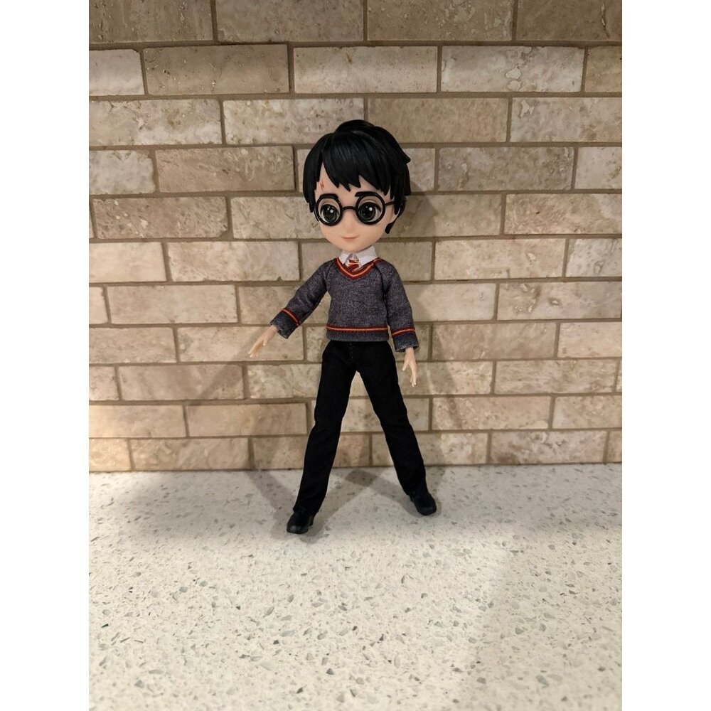 2021‎ Wizarding World 8” Harry Potter Wizard Doll Hogwarts Uniform Moveable